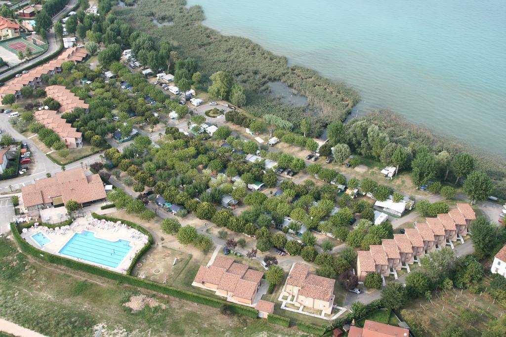 Residence Villaggio Tiglio Sirmione Esterno foto