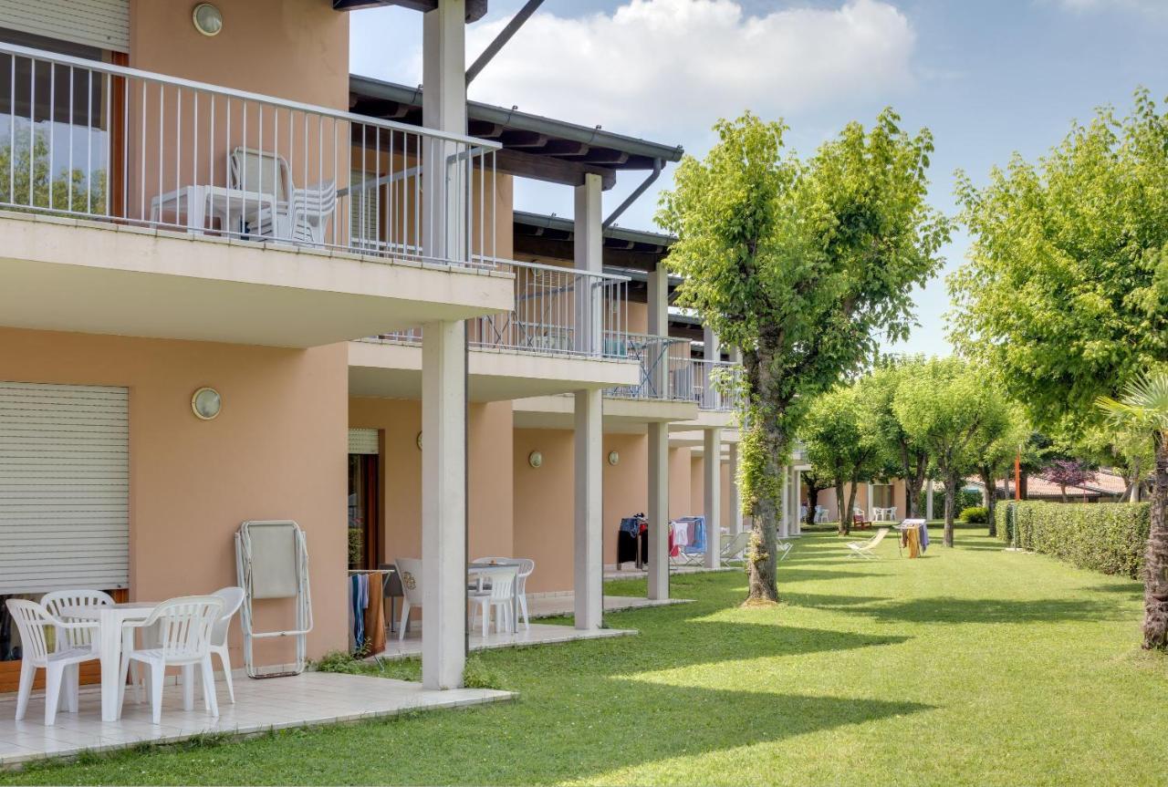 Residence Villaggio Tiglio Sirmione Esterno foto