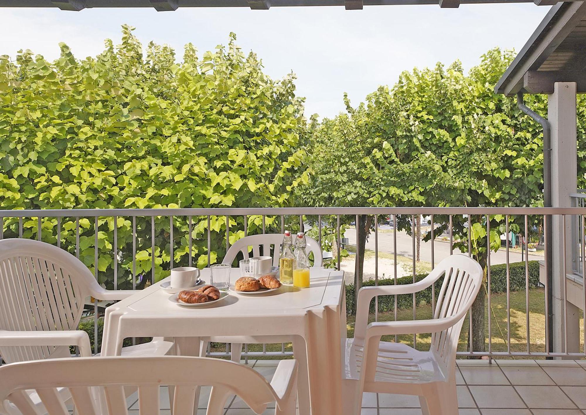 Residence Villaggio Tiglio Sirmione Camera foto