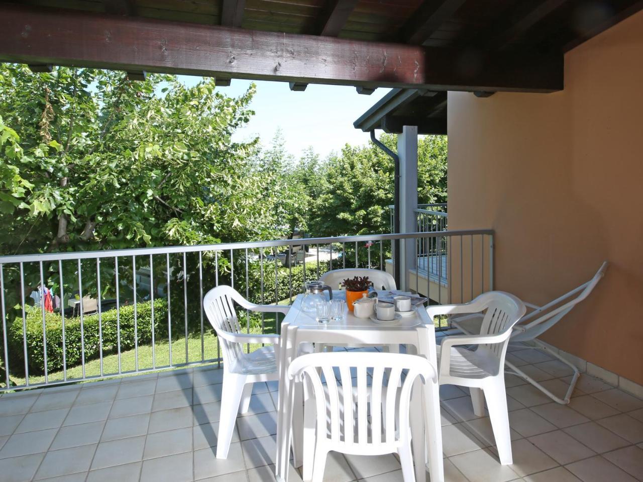 Residence Villaggio Tiglio Sirmione Esterno foto